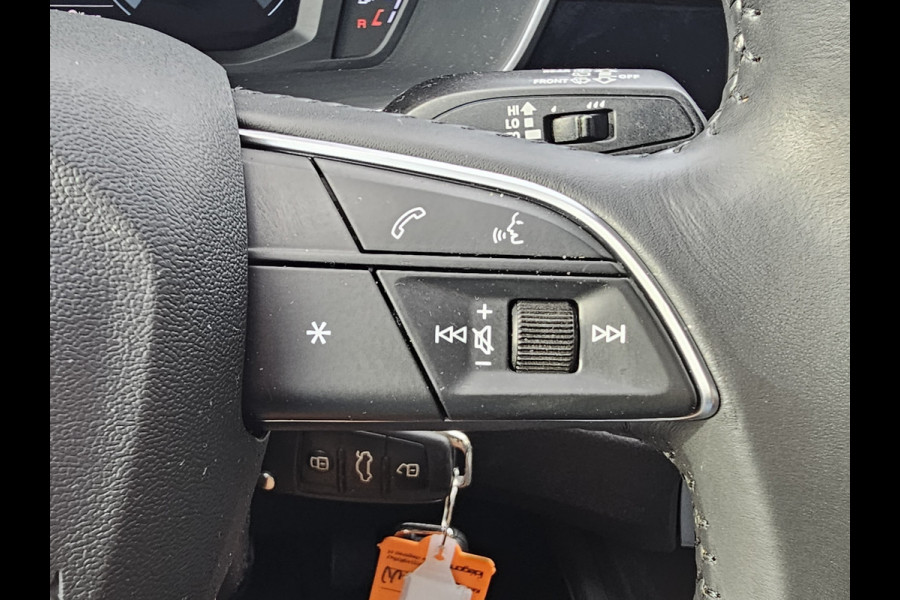 Audi Q3 35 TFSI S Line Pro Line | Automaat | Trekhaak | Stoelverwarming | MMI Plus | Virtual | Elek. achterklep |