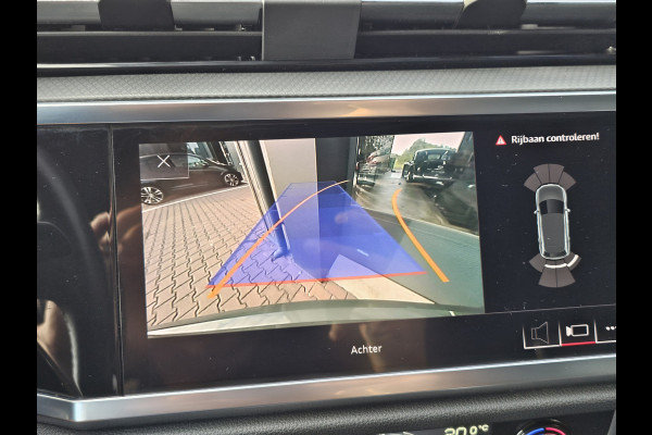 Audi Q3 35 TFSI S Line Pro Line | Automaat | Trekhaak | Stoelverwarming | MMI Plus | Virtual | Elek. achterklep |