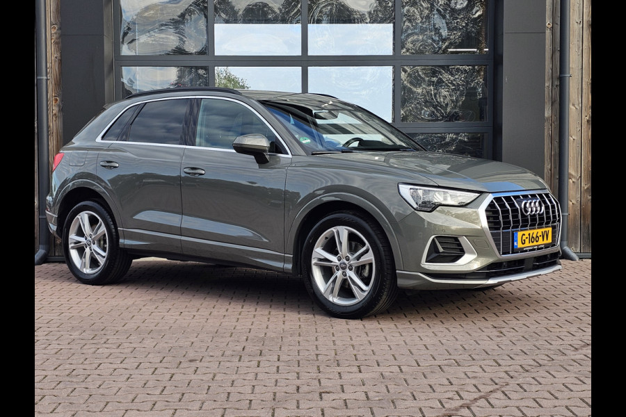 Audi Q3 35 TFSI S Line Pro Line | Automaat | Trekhaak | Stoelverwarming | MMI Plus | Virtual | Elek. achterklep |