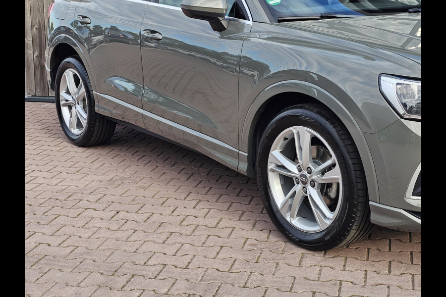 Audi Q3 35 TFSI S Line Pro Line | Automaat | Trekhaak | Stoelverwarming | MMI Plus | Virtual | Elek. achterklep |