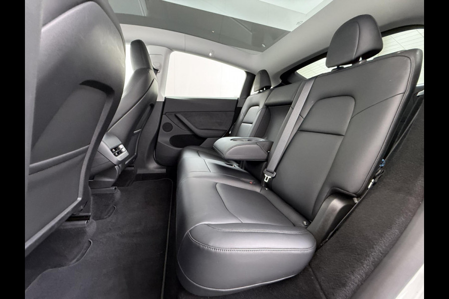 Tesla Model Y Long Range AWD 75 kWh SOH 94,8% | TESLA FABRIEKSGARANTIE TOT 2028 OF 80.000KM! | FABRIEKSGARANTIE OP ACCU & AANDRIJFLIJN TOT 2032 OF 192.000 KM|
