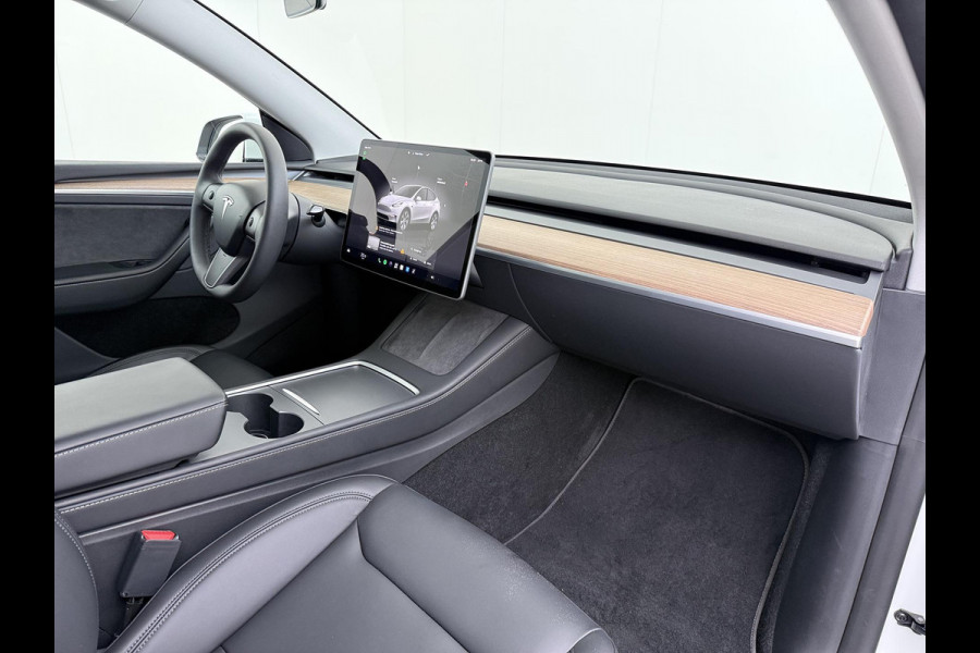 Tesla Model Y Long Range AWD 75 kWh SOH 94,8% | TESLA FABRIEKSGARANTIE TOT 2028 OF 80.000KM! | FABRIEKSGARANTIE OP ACCU & AANDRIJFLIJN TOT 2032 OF 192.000 KM|