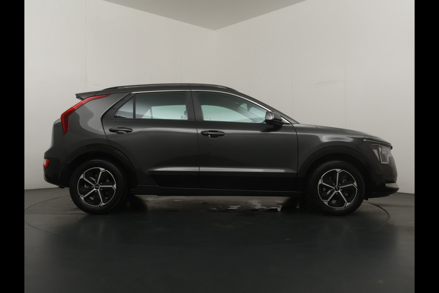 Kia Niro 1.6 GDi Hybrid DynamicLine - Climate Control - Adaptieve Cruise Control - Lichtmetalen Velgen - Navigatie - Fabrieksgarantie tot 05-2032