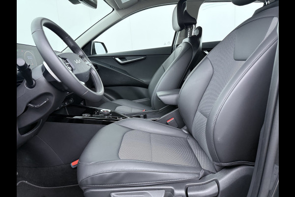 Kia Niro 1.6 GDi Hybrid DynamicLine - Climate Control - Adaptieve Cruise Control - Lichtmetalen Velgen - Navigatie - Fabrieksgarantie tot 05-2032