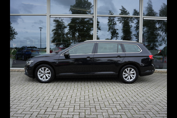 Volkswagen Passat Variant 1.5 TSI Business | Voorruit verwarmbaar en warmtewerend | LED | Draadloze telefoonlader |