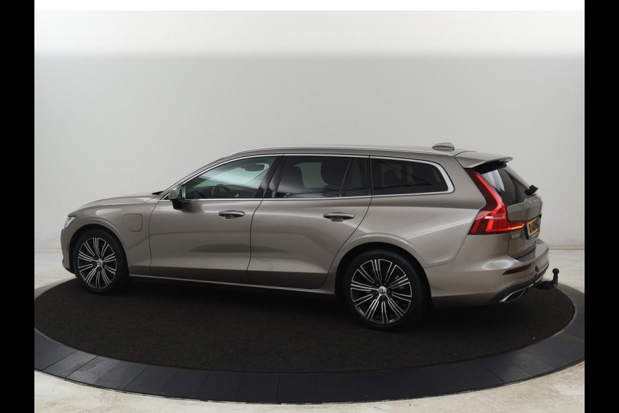 Volvo V60 2.0 T6 Recharge AWD Inscription | Trekhaak | SOH 81% | Stoelverwarming | Harman/Kardon | Leder | Camera | Adaptive cruise | Carplay | Keyless | Memory | Navigatie | Full LED | Stuurverwarming | PHEV | Plug in