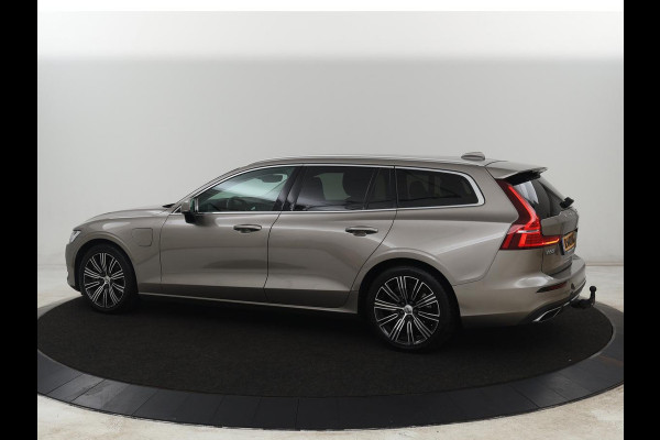 Volvo V60 2.0 T6 Recharge AWD Inscription | Trekhaak | SOH 81% | Stoelverwarming | Harman/Kardon | Leder | Camera | Adaptive cruise | Carplay | Keyless | Memory | Navigatie | Full LED | Stuurverwarming | PHEV | Plug in