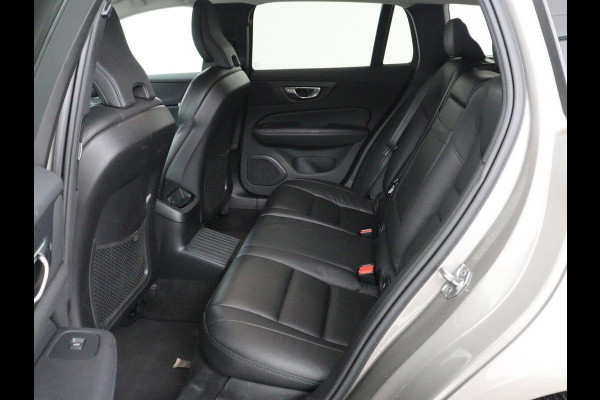 Volvo V60 2.0 T6 Recharge AWD Inscription | Trekhaak | SOH 81% | Stoelverwarming | Harman/Kardon | Leder | Camera | Adaptive cruise | Carplay | Keyless | Memory | Navigatie | Full LED | Stuurverwarming | PHEV | Plug in