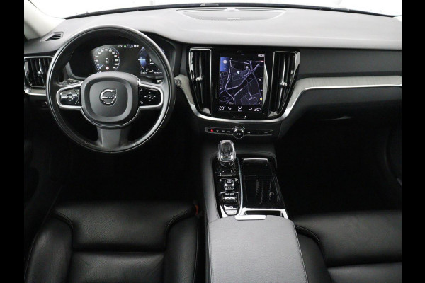 Volvo V60 2.0 T6 Recharge AWD Inscription | Trekhaak | SOH 81% | Stoelverwarming | Harman/Kardon | Leder | Camera | Adaptive cruise | Carplay | Keyless | Memory | Navigatie | Full LED | Stuurverwarming | PHEV | Plug in