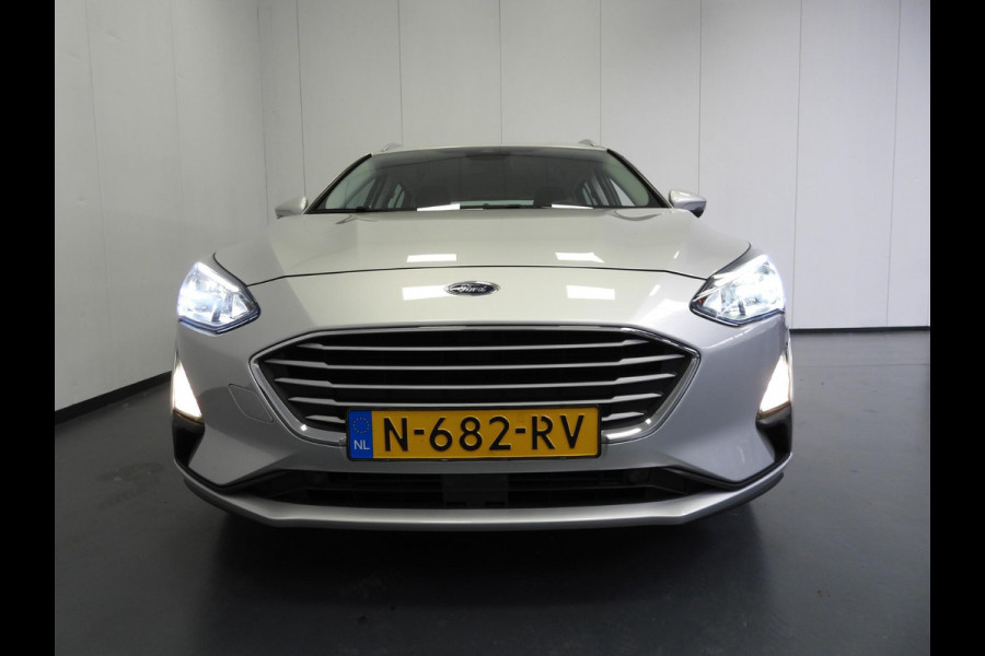Ford FOCUS Wagon 1.0 EcoBoost Hybrid Trend Business NAVI/CAMERA/CRUISE/LED/16"LMV!
