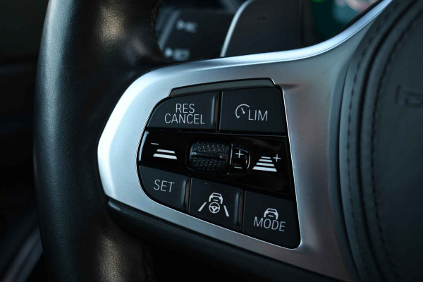 BMW 3 Serie Touring 330e xDrive M-Sport Pro Pano DA-Prof 360 HUD H/K E-zetels 19inch