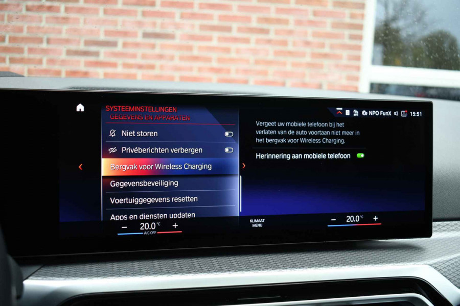 BMW 3 Serie Touring 330e xDrive M-Sport Pro Pano DA-Prof 360 HUD H/K E-zetels 19inch