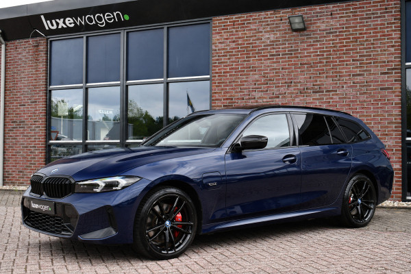 BMW 3 Serie Touring 330e xDrive M-Sport Pro Pano DA-Prof 360 HUD H/K E-zetels 19inch