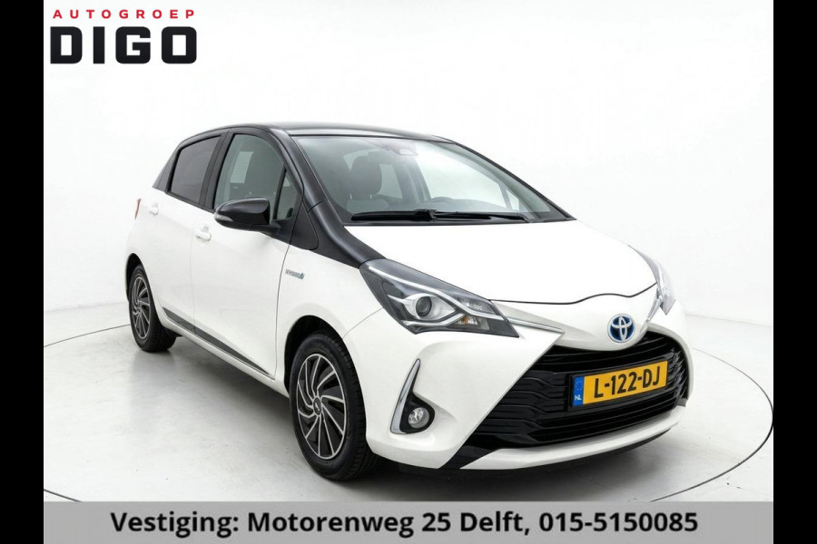 Toyota Yaris 1.5 HYBRID BLACK & WHITE GARANTIE TOT 2030! CLIMAT CONTROLL. ACHTERUITRIJ CAMERA . SLECHTS 58.000 KM GEREDEN!