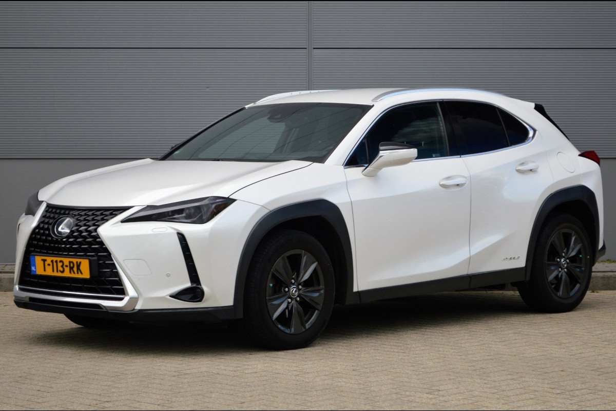 Lexus UX 250h