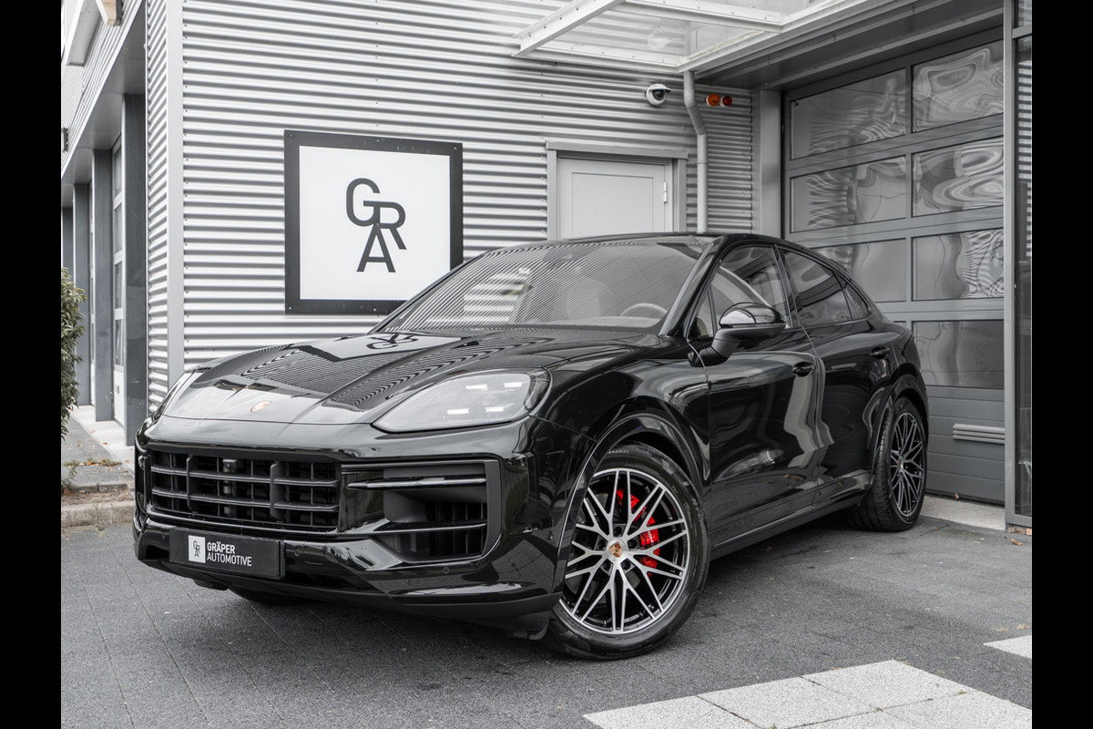 Porsche Cayenne Coupé 3.0 E-Hybrid | SportDesign | Luchtvering | Sportuitlaat | BOSE |