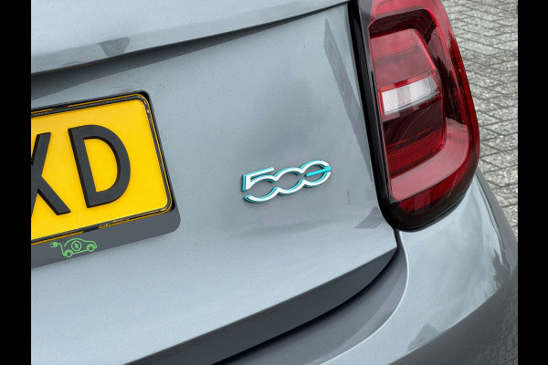 Fiat 500C La Prima 42 kWh | ACC | Apple Carplay/Android Auto