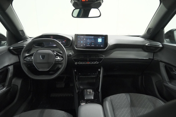 Peugeot e-2008 EV Allure Avantage 54 kWh | SOH 97,7% | 11 KW Lader | Apple Carplay | Parkeersensoren