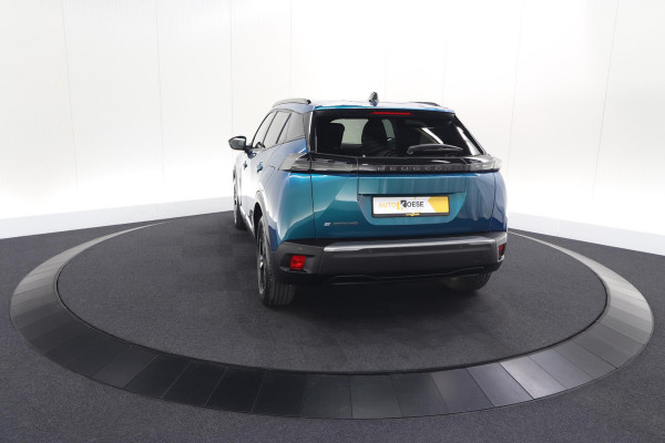 Peugeot e-2008 EV Allure Avantage 54 kWh | SOH 97,7% | 11 KW Lader | Apple Carplay | Parkeersensoren