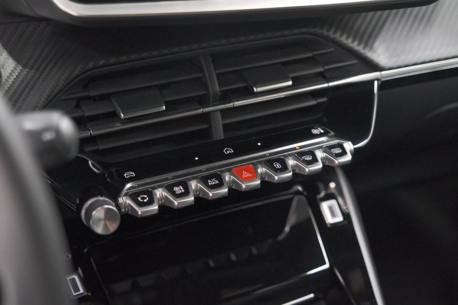 Peugeot e-2008 EV Allure Avantage 54 kWh | SOH 97,7% | 11 KW Lader | Apple Carplay | Parkeersensoren