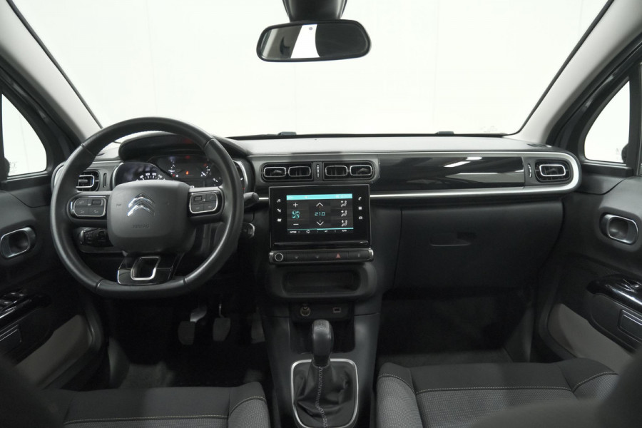 Citroën C3 PureTech 82 S&S Shine | Trekhaak | Camera | Apple Carplay