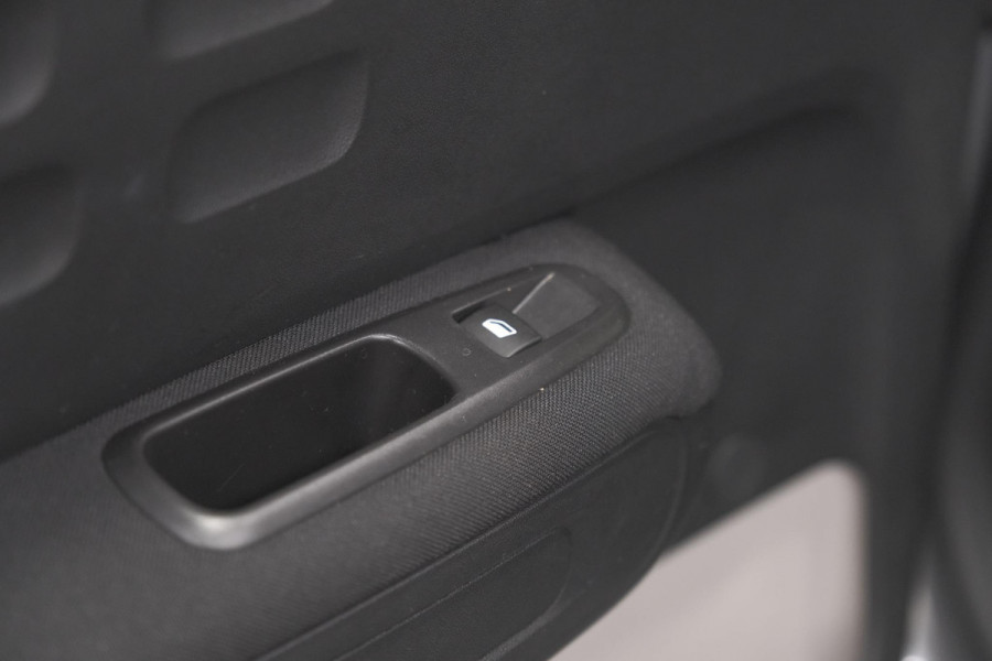 Citroën C3 PureTech 82 S&S Shine | Trekhaak | Camera | Apple Carplay