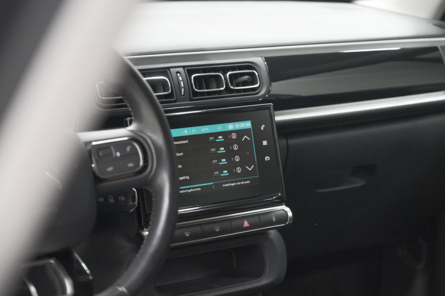 Citroën C3 PureTech 82 S&S Shine | Trekhaak | Camera | Apple Carplay