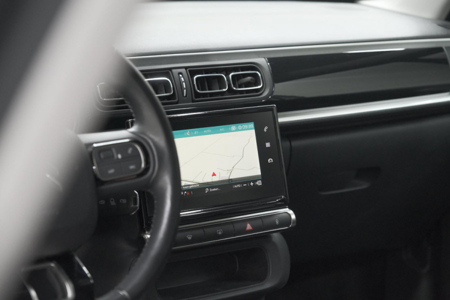 Citroën C3 PureTech 82 S&S Shine | Trekhaak | Camera | Apple Carplay
