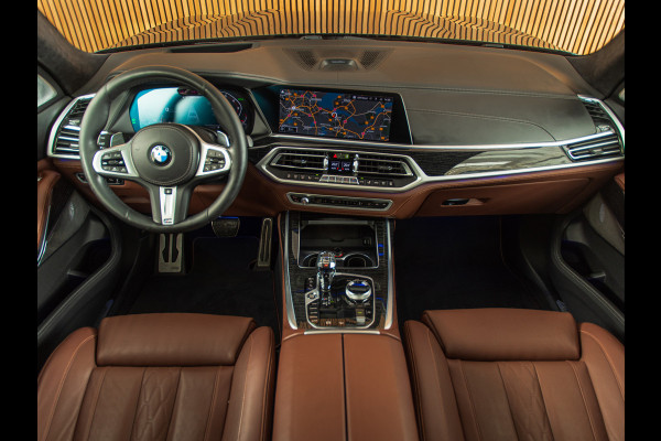 BMW X7 M50i M-SPORT | SKYLOUNGE | B&W | MASSAGE