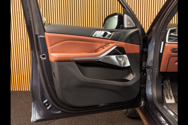 BMW X7 M50i M-SPORT | SKYLOUNGE | B&W | MASSAGE