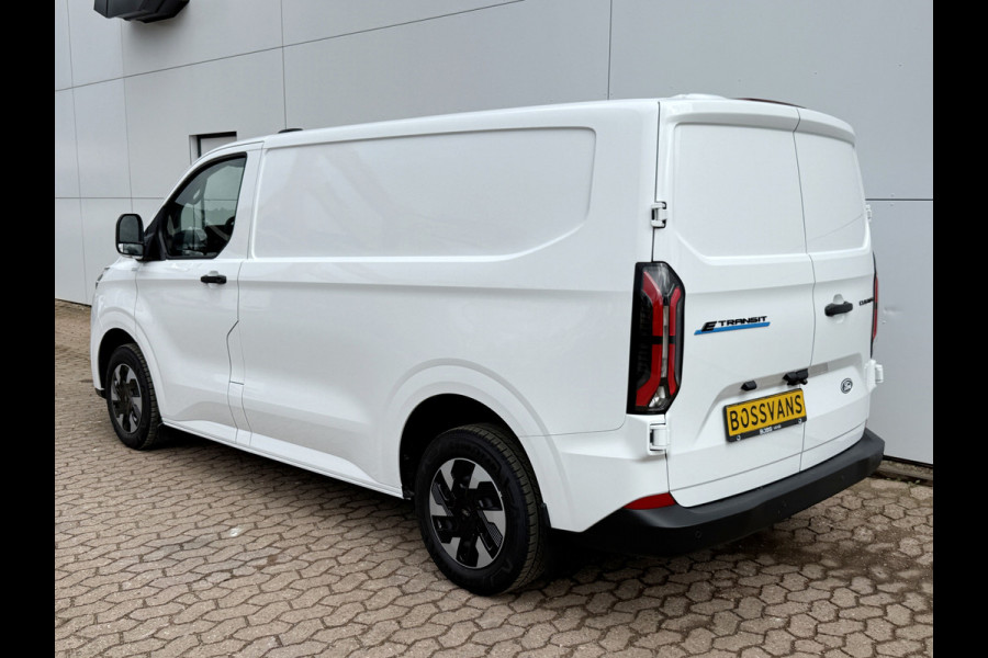 Ford E-Transit Custom 71kWh 136PK Elektrisch L1 344KM WLTP 2300kg Trekvermogen BEV Snelladen LED ACC Camera Carplay Parkeersensoren v+a