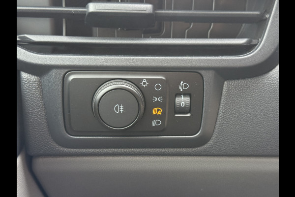 Ford E-Transit Custom 71kWh 136PK Elektrisch L1 344KM WLTP 2300kg Trekvermogen BEV Snelladen LED ACC Camera Carplay Parkeersensoren v+a