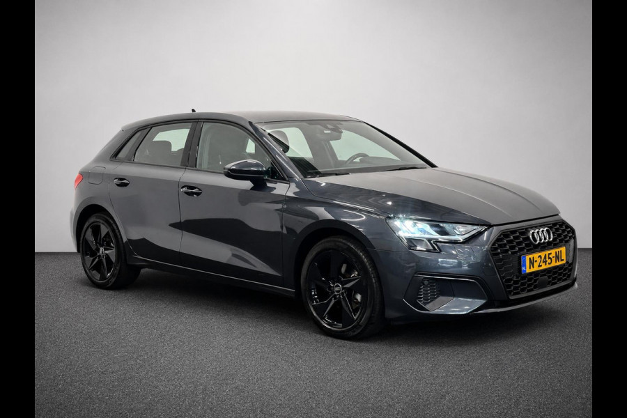 Audi A3 Sportback 30 TFSI Pro Line Airco ECC Carplay Navi PDC Achter Full LED Audi Sound Stoelverwarming Cruise Control