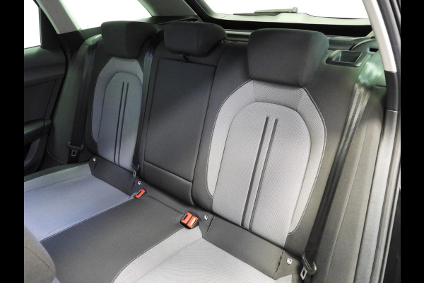 Seat Leon Sportstourer 1.0 eTSI Aut. Style Business Intense NAVI/CAMERA/LED/TREKH./17"LMV!