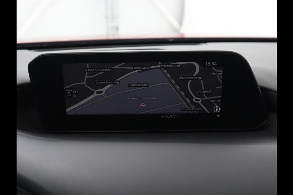 Mazda 3 2.0 e-SkyActiv-X M Hybrid 186 Comfort | Stoelverwarming | Head-Up | Adaptive cruise | Carplay | Camera | Full LED | Navigatie | Climate control | Stuurverwarming | Side Assist