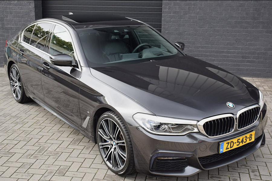 BMW 5 Serie 530e iPerformance High Executive*M-Pakket*DAK*360Cam*20Inch*Enz