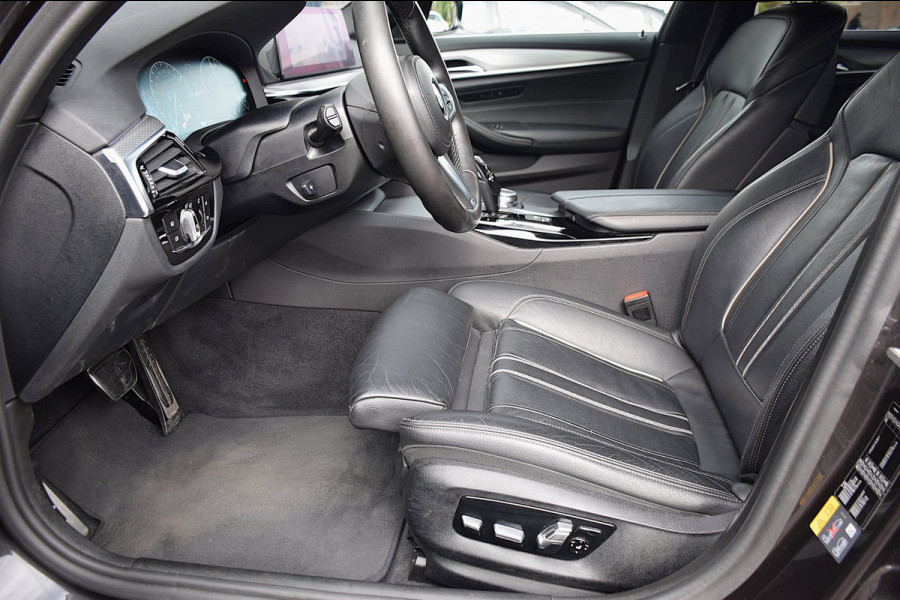 BMW 5 Serie 530e iPerformance High Executive*M-Pakket*DAK*360Cam*20Inch*Enz