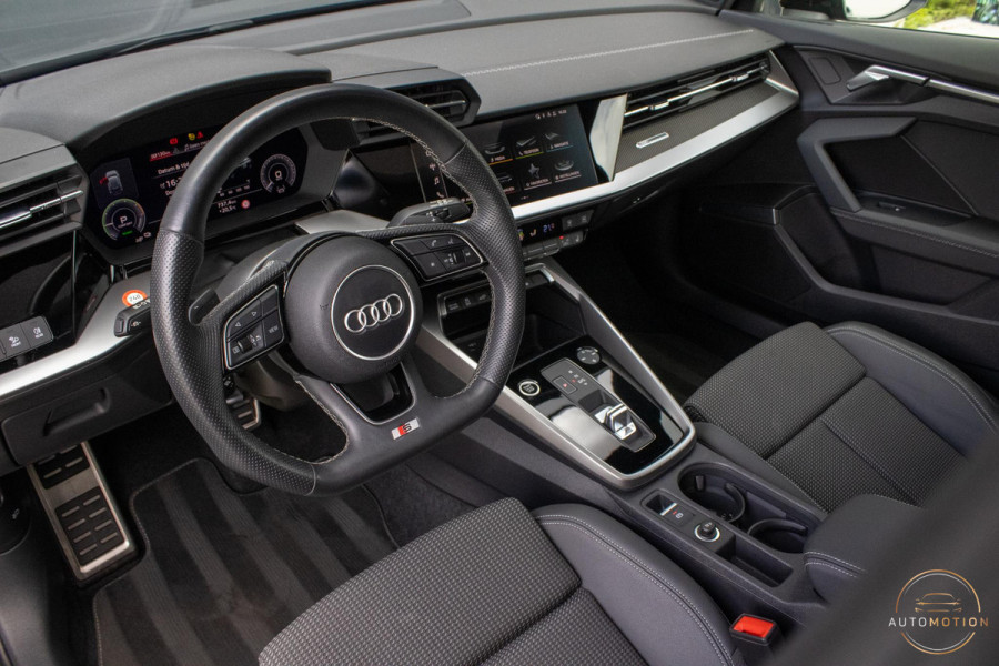Audi A3 Sportback 40 TFSIe Sline Edition PANO MEMORY B&O CAMERA MATRIX SFEER ACC