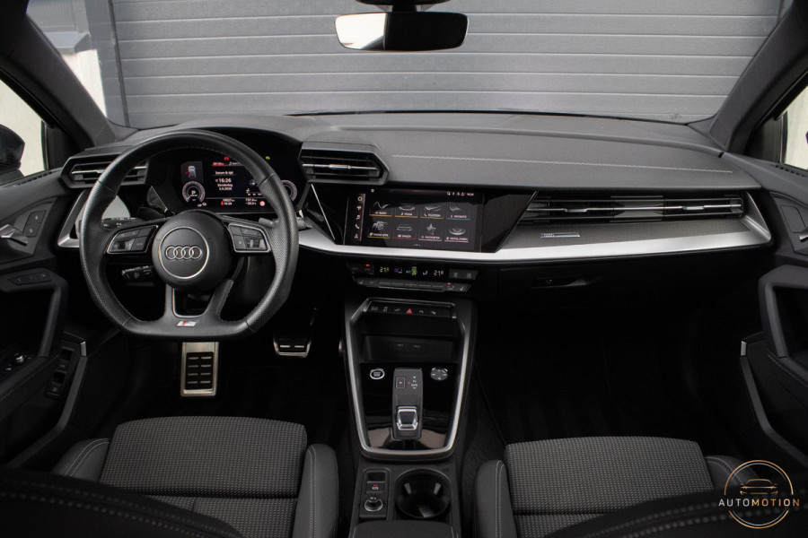 Audi A3 Sportback 40 TFSIe Sline Edition PANO MEMORY B&O CAMERA MATRIX SFEER ACC