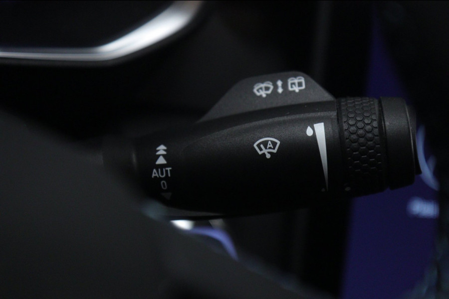 Lynk & Co 01 1.5 PANO/BLACKSTYLE/360CAM/KEYLES/SFEER/BOMVOL