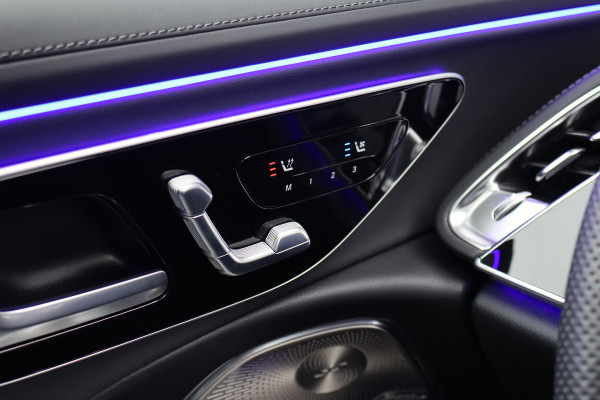 Mercedes-Benz E-Klasse 400 e 4MATIC AMG Line | Hyperscreen | Distronic | Burmester | Leder | Trekhaak | Stoelventilatie | Digital Light | Verwarmd Stuurwiel | Panoramadak | Surround Camera | Augmented Reality |