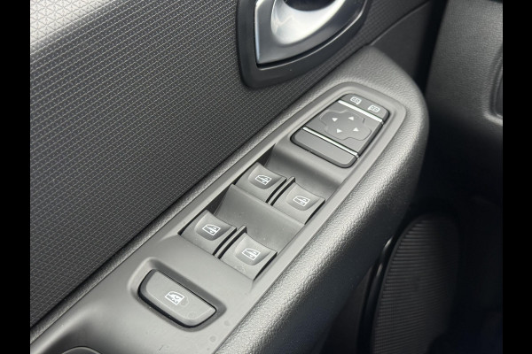 Renault Clio 0.9 TCe Limited Navi|Airco|Elek ramen|PDC|Lm velgen|N.A.P|APK tot 12-2026