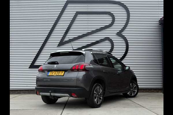 Peugeot 2008 1.2 PureTech Allure 2e Eigenaar|Pano|Trekhaak|Carplay|D-riem vv in 2024|Clima|Navi|PDC|N.A.P|Nieuwe APK bij aflevering