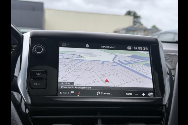 Peugeot 2008 1.2 PureTech Allure 2e Eigenaar|Pano|Trekhaak|Carplay|D-riem vv in 2024|Clima|Navi|PDC|N.A.P|Nieuwe APK bij aflevering