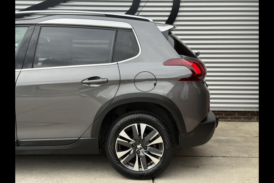 Peugeot 2008 1.2 PureTech Allure 2e Eigenaar|Pano|Trekhaak|Carplay|D-riem vv in 2024|Clima|Navi|PDC|N.A.P|Nieuwe APK bij aflevering