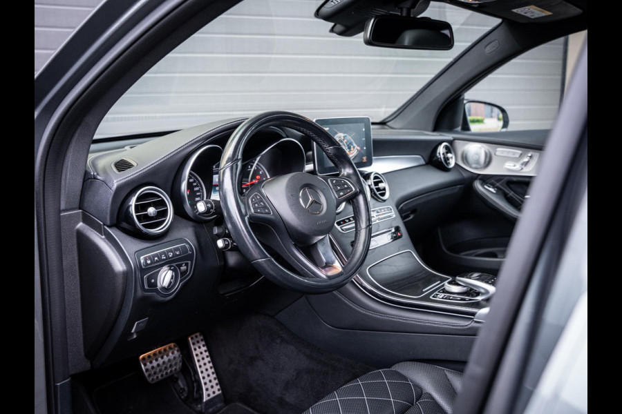 Mercedes-Benz GLC Coupé GLC250 4MATIC Business Solution AMG - Pano | Luchtv. | ACC | Burm. l Trekh.