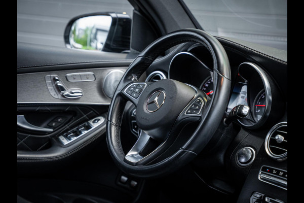 Mercedes-Benz GLC Coupé GLC250 4MATIC Business Solution AMG - Pano | Luchtv. | ACC | Burm. l Trekh.