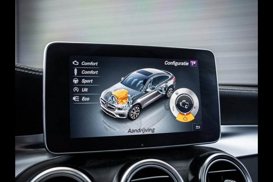 Mercedes-Benz GLC Coupé GLC250 4MATIC Business Solution AMG - Pano | Luchtv. | ACC | Burm. l Trekh.