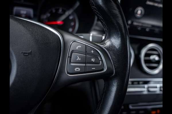 Mercedes-Benz GLC Coupé GLC250 4MATIC Business Solution AMG - Pano | Luchtv. | ACC | Burm. l Trekh.