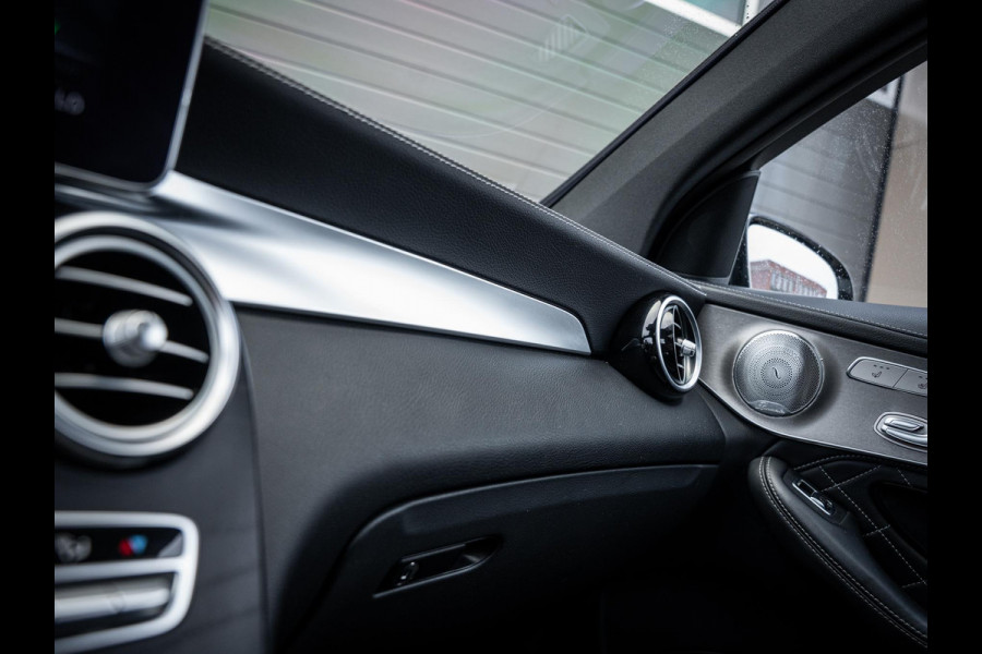 Mercedes-Benz GLC Coupé GLC250 4MATIC Business Solution AMG - Pano | Luchtv. | ACC | Burm. l Trekh.